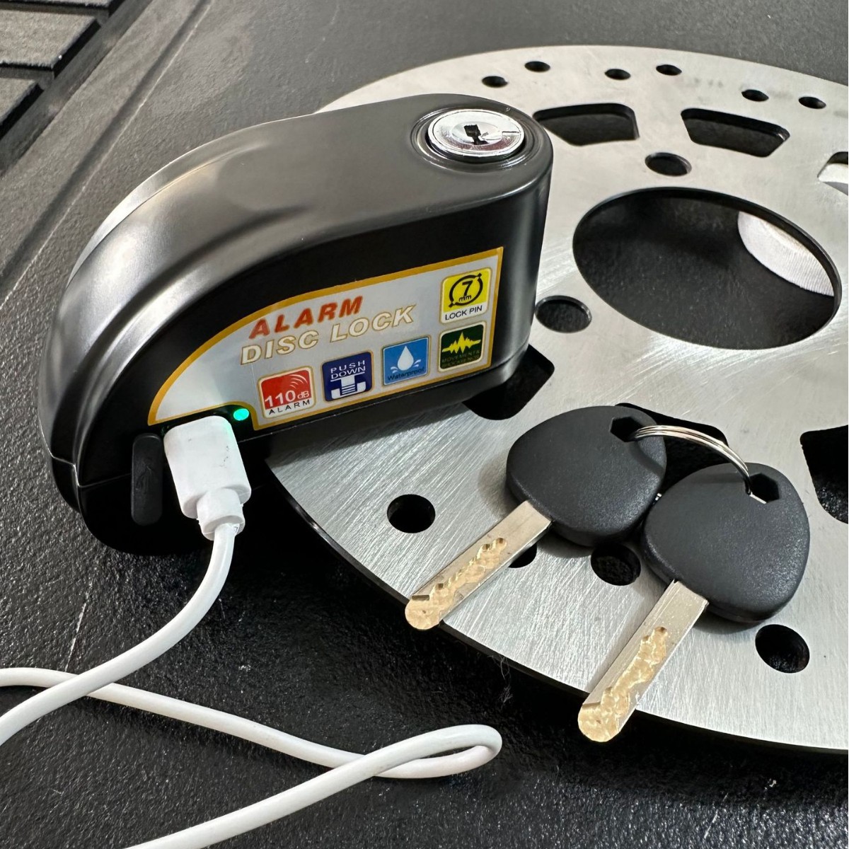 Cerradura de válvula con alarma de carga Cerradura de alarma antirrobo Cerradura de bicicleta Cerradura de válvula de batería Cerradura de válvula de nuevo tipo Cerradura de válvula de alarma