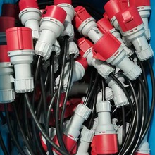 �WҎ�����往5*2.5ƽ���׾�HF 32A��܇����Դ�� ���^������|��