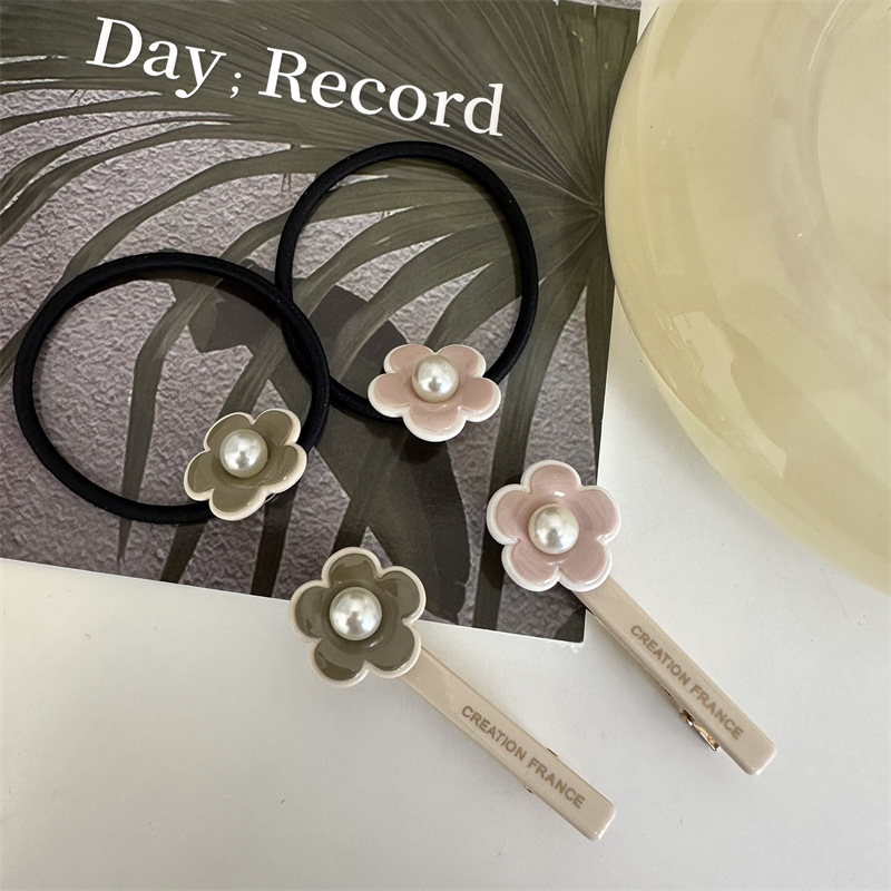 Testa di fiore di perle Fascia per capelli con fiori giapponesi Forcina per capelli Elastico Piccolo copricapo con fiori Corda per capelli elastica alta Fermaglio per capelli Nuovi accessori per capelli_voghion.com