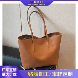 女士斜挎包;女士单肩包;女士双肩包
