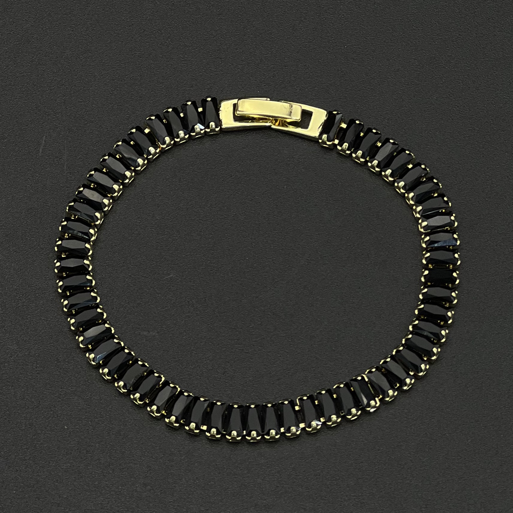 Hot-Selling Zicon 2.5*5mm Single Row Rectangula Full Diamond Tennis Multi-Colo Bacelet Coss-Bode_voghion.com