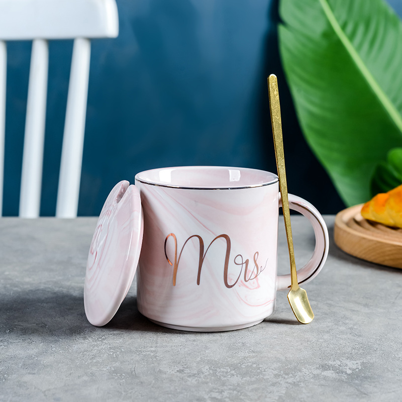 Taza de pareja de Amazon transfronterizo con regalo de mano simple apertura de mármol pequeño regalo Taza de cerámica logotipo impreso