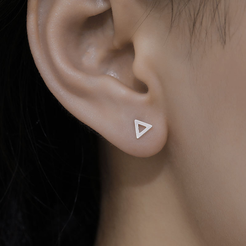 1 Pair Simple Style Geometric Sterling Silver Plating Ear Studs display picture 4