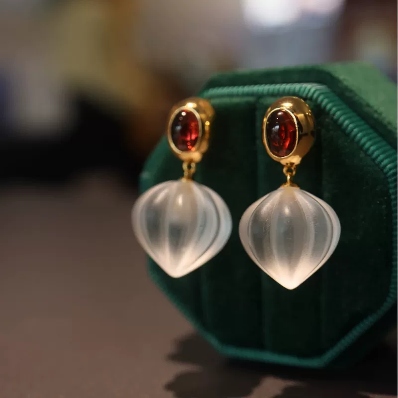 恒鼎盛 Jewelry, white white crystal, ears pomegranate, silver 925 sample