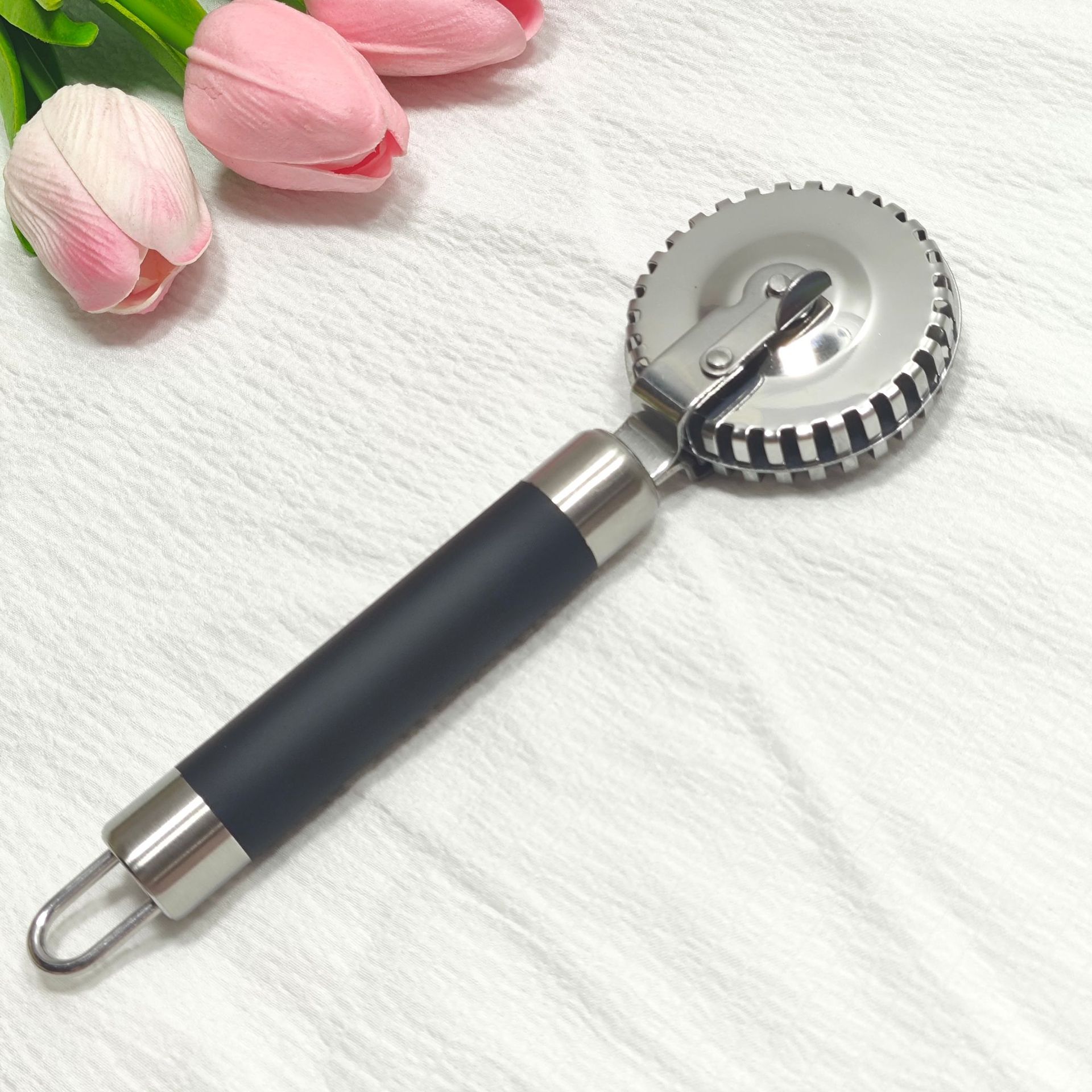 Cuchillo de relieve de acero inoxidable rodillo de encaje prensador de harina cuchillo de encaje cuchillo de corte de encaje de textura gadget de cocina
