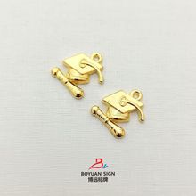 专业工厂定制 时尚饰品 合金书本配件 DIY饰品配件挂饰手链镀沙金