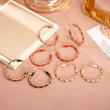 ��ɫƤ�ﾎ��С���L��Ȧ�p�ݕr�К��|������h���ԃ��Űٴ���Ů