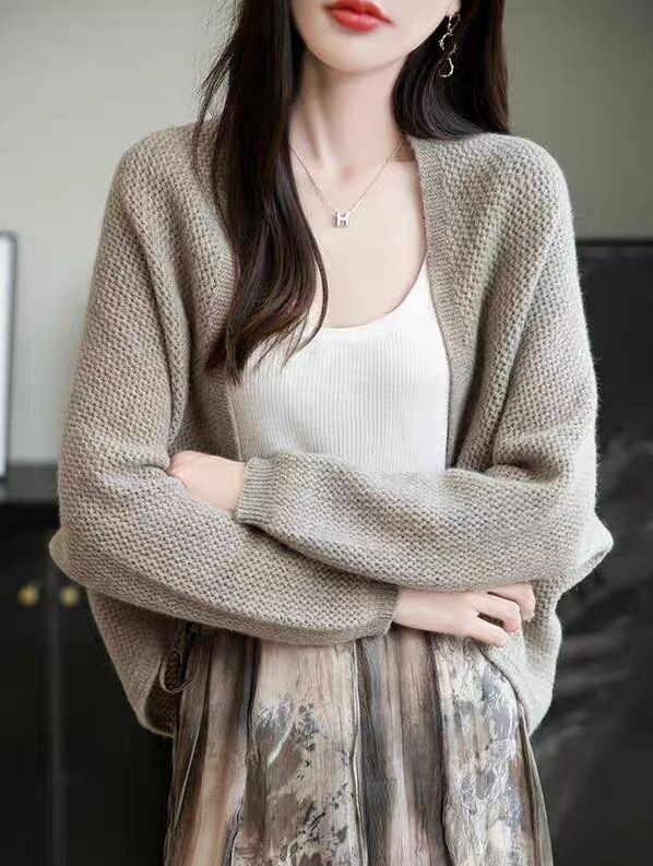 秋冬新款披肩外套开衫女装蝙蝠袖宽松气质针织衫斗篷旗袍外搭上衣|undefined