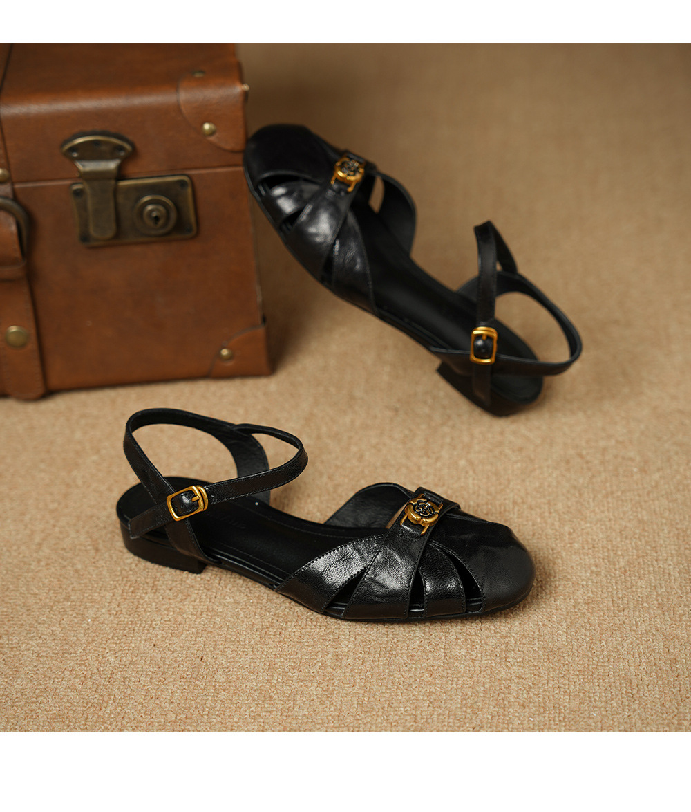 Sandal nữ bít mũi da cừu quai ngang hoa trà đế thấp — Màu đen chi tiết 16