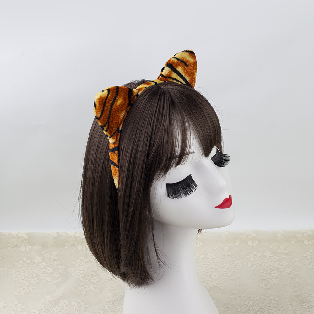 Venta caliente transfronteriza Diadema de animales de Halloween Diadema de orejas de tigre Traje de nariz Bola de leopardo para niños Vestir mujer