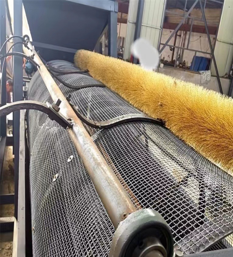 厂家直销滚筒筛沙机钢丝刷煤场土筛网防堵眼打磨抛光除锈钢丝辊弹