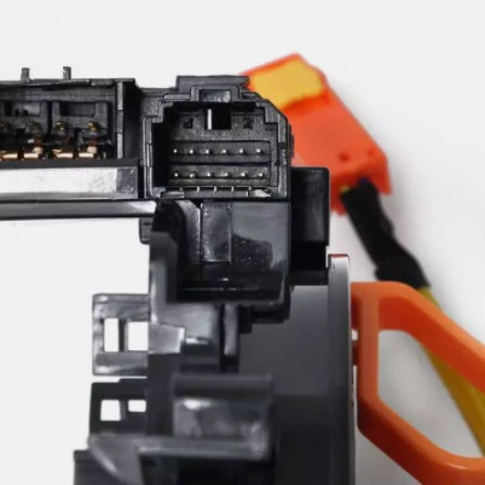 84307-0N040 масляный провод подушки безопасности подходит для Toyota 09-14 Crown 10-17 Reiz