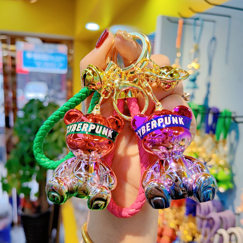 Resina de dibujos animados colorido gradiente oso llavero creativo postura sentada red oso llavero de moda colgante de llave de automóvil