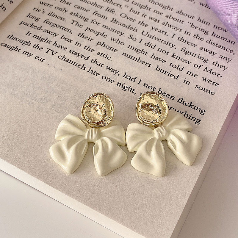 1 Pair Fashion Heart Shape Bow Knot Alloy Stoving Varnish Inlay Pearl Women's Drop Earrings display picture 5