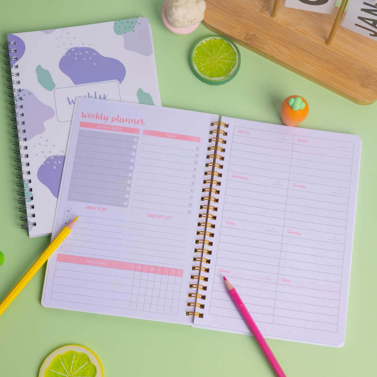 Cubierta de PP registro semanal de este cuaderno de bobina A5 bobina de dibujos animados diario semanal de estudiantes de secundaria al por mayor