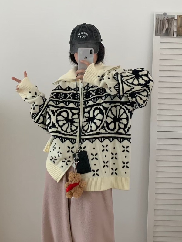韩版复古大翻领撞色提花毛衣外套女秋冬新款宽松拉链针织开衫外穿|undefined