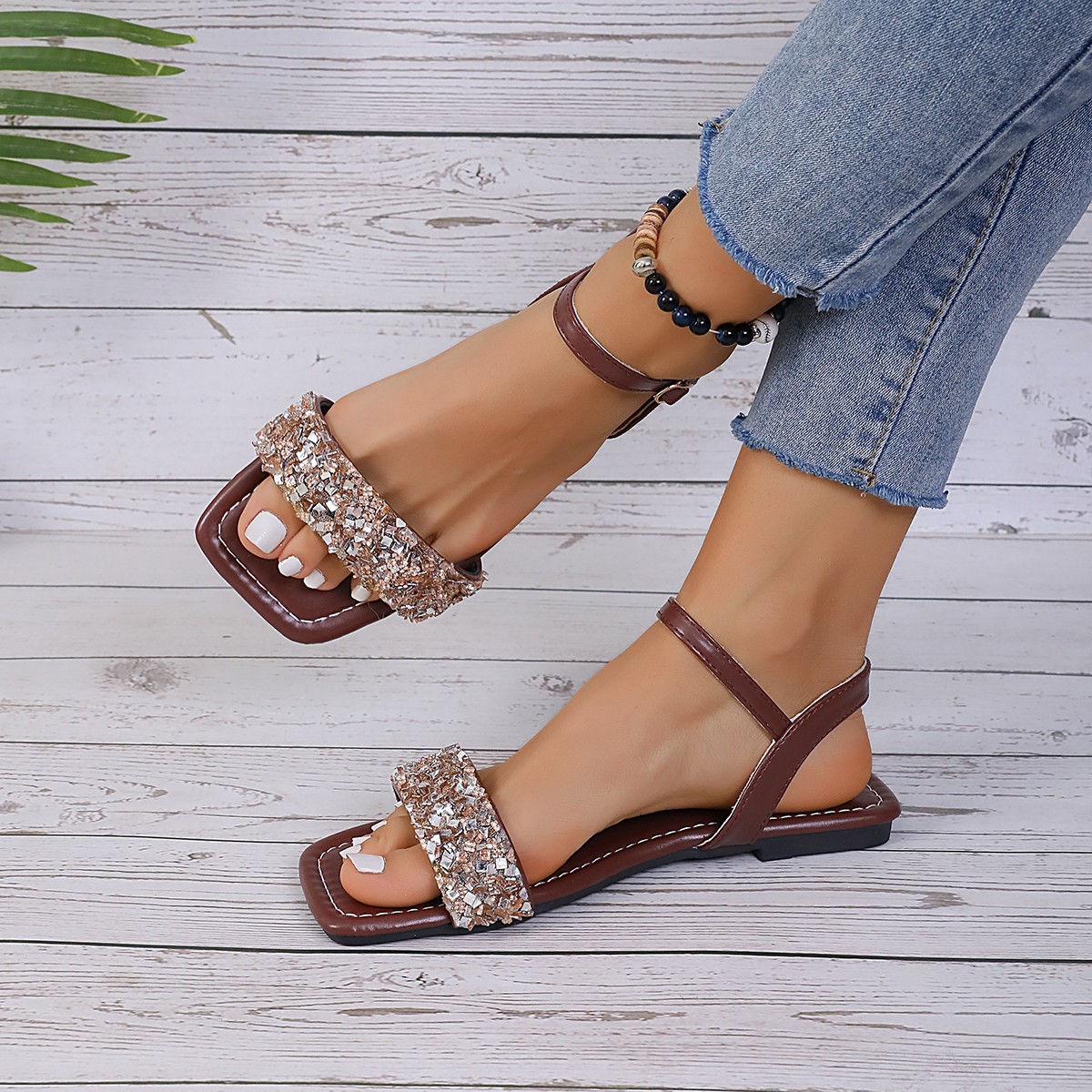 Women's Streetwear Solid Color Rhinestone Square Toe Open Toe Ankle Strap Sandals Empty display picture 1