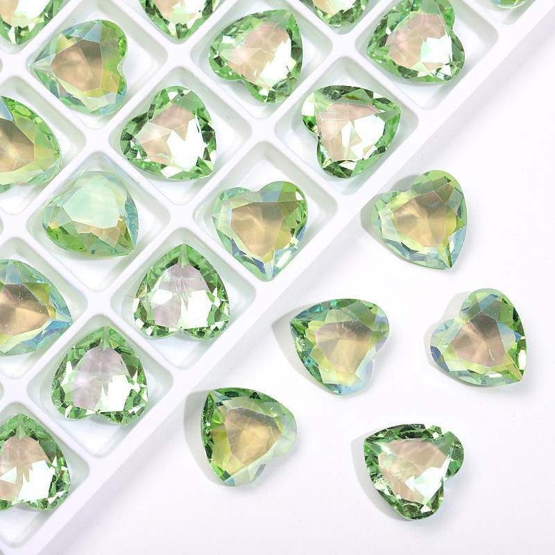 3g Weight Nail Decoration Accessories Nail Supplies Glass Material Heart Shape Pattern Heart Shape Glass Nail Decoration Accessories 13