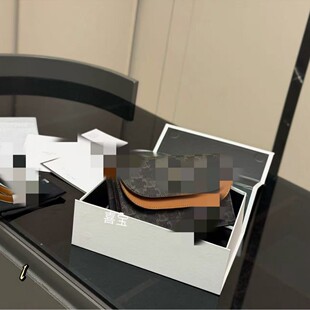 �羳�¿�Ůʿ��Ƥ�X���r�к��s���۶࿨λ�����๦�ܴ�����X����