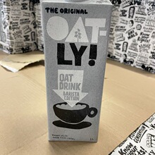 Oatly燕麦大师1L咖啡大师奶植物咖啡伴侣打奶泡无糖0脂肪茶饮搭配