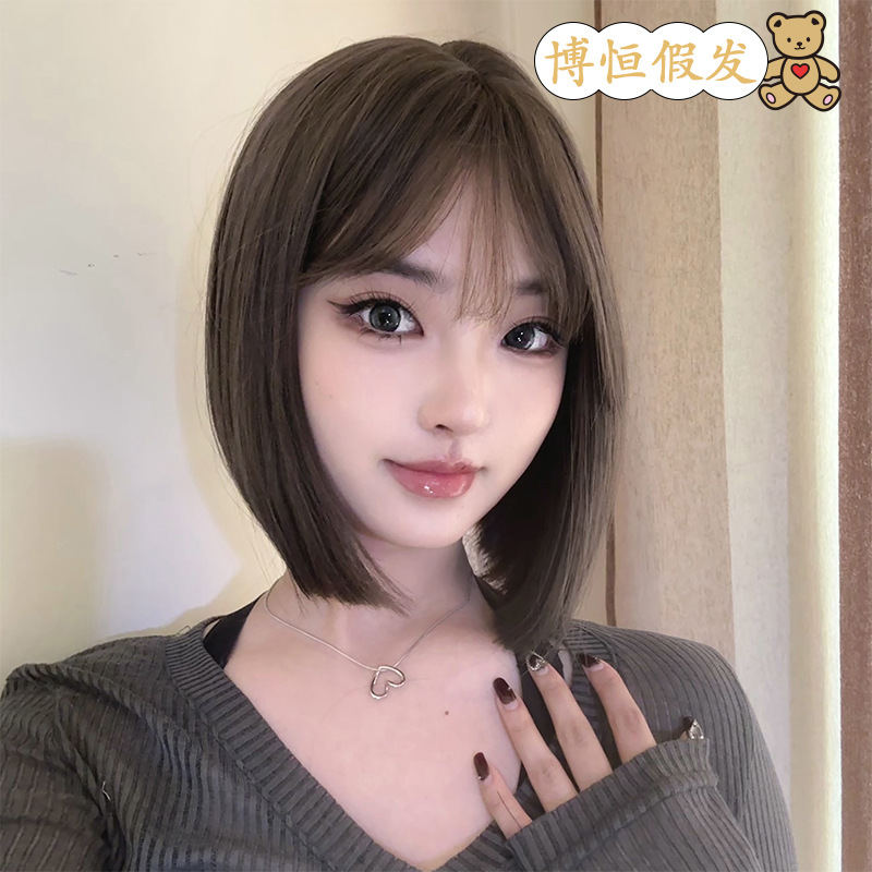 Short Bob Wig for Women, Full Headpiece, Realistic Breathable Short Straight Hair Wig with Full Bangs, Makes Face Look Smaller