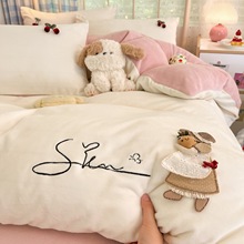 �֠���2025�¿�ţ�̽q���������Ů���ļ���ë�����̽����ﶬ�Ӻ�