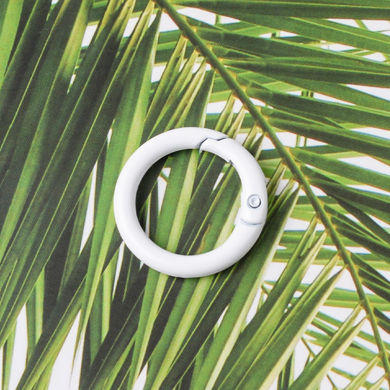 Stock 23mm 5 puntos bobina de aleación de zinc color buckle abierto anillo bolsas accesorios de hardware joyería colgar