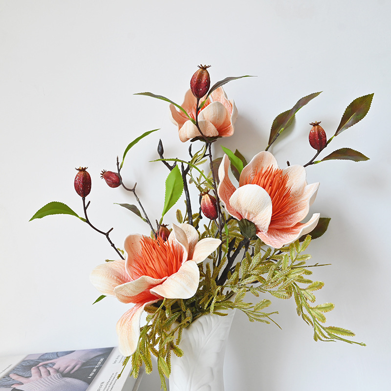 Ya Yun retro magnolia mano