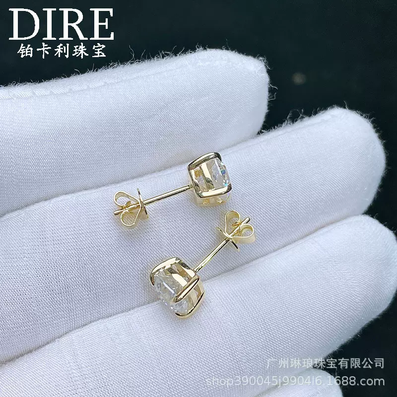 18K金枕方形耳钉1克拉D色莫桑钻耳钉 免摘耳钉耳环耳钉女批发首饰