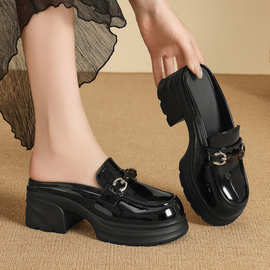 时尚四季精品超纤潮流方根粗跟包拖鞋