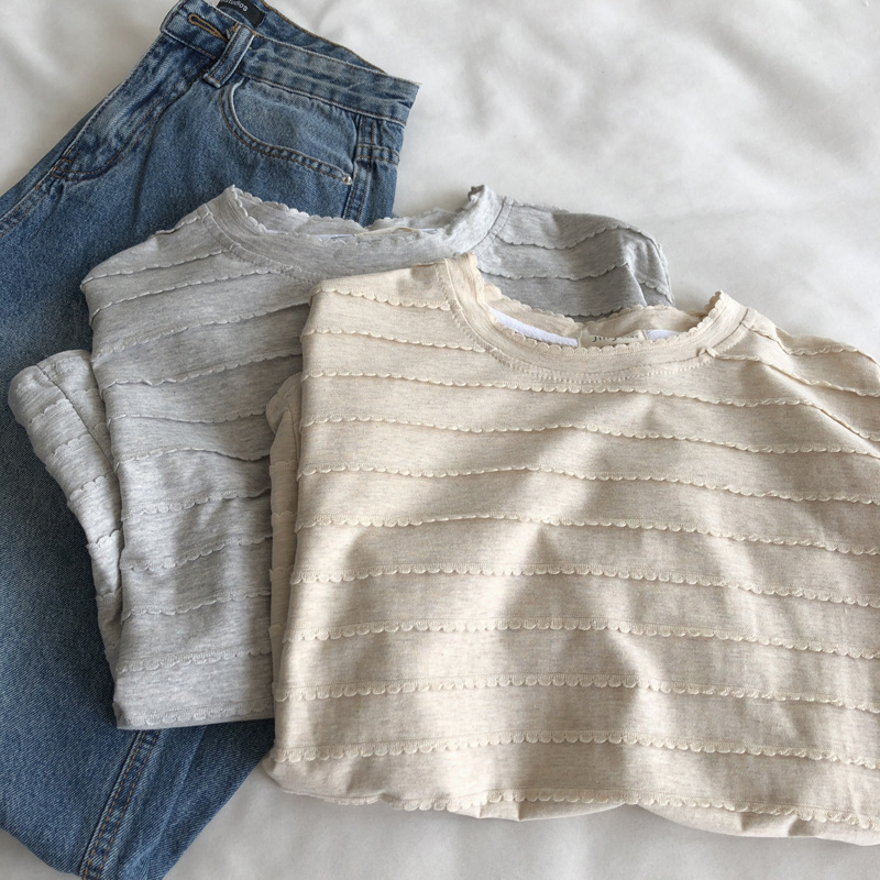 Japanese Niche Lace Stitching Design Sense Simple Round Neck T-shirt Short Sleeve Summer Loose All-match Casual Top New