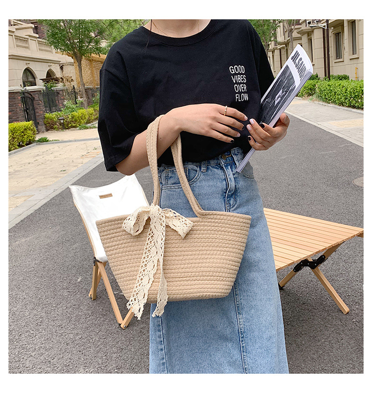 Fashion One-shoulder Portable Straw Bag display picture 9