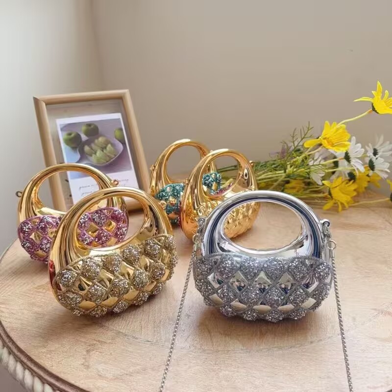 2026 New Cross-Border Shell Crescent Acrylic Bag with Diamond Pattern, Mini Bag for Parties, Colorful Clutch and Crossbody Small Bag