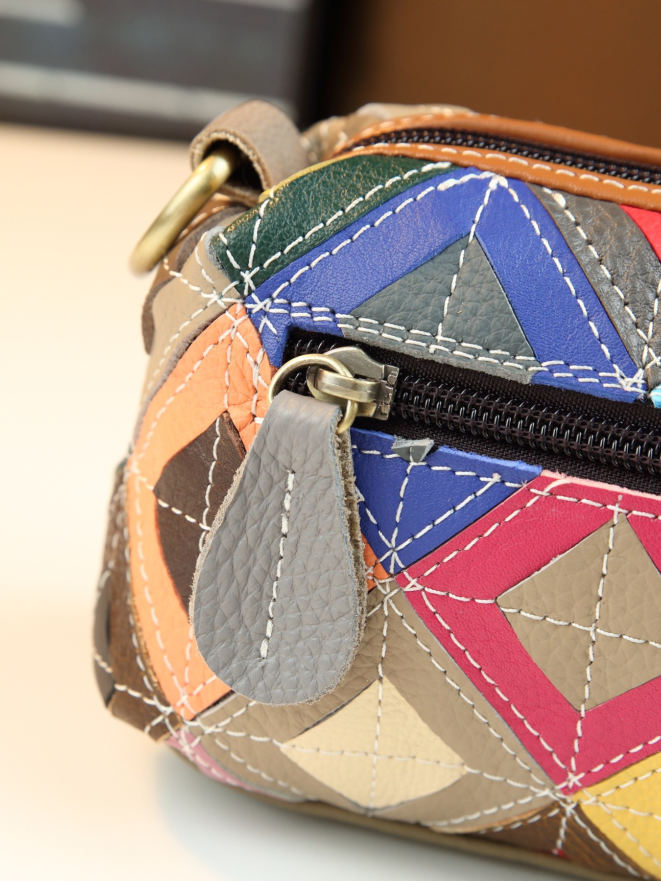 Women's Ethnic Style Colorful Plaid Leather Crossbody Shoulder Bag_voghion.com