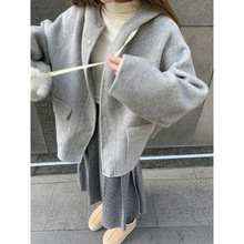灰色连帽保暖毛呢外套女2024秋冬新款宽松时尚中长款长袖斗篷大衣
