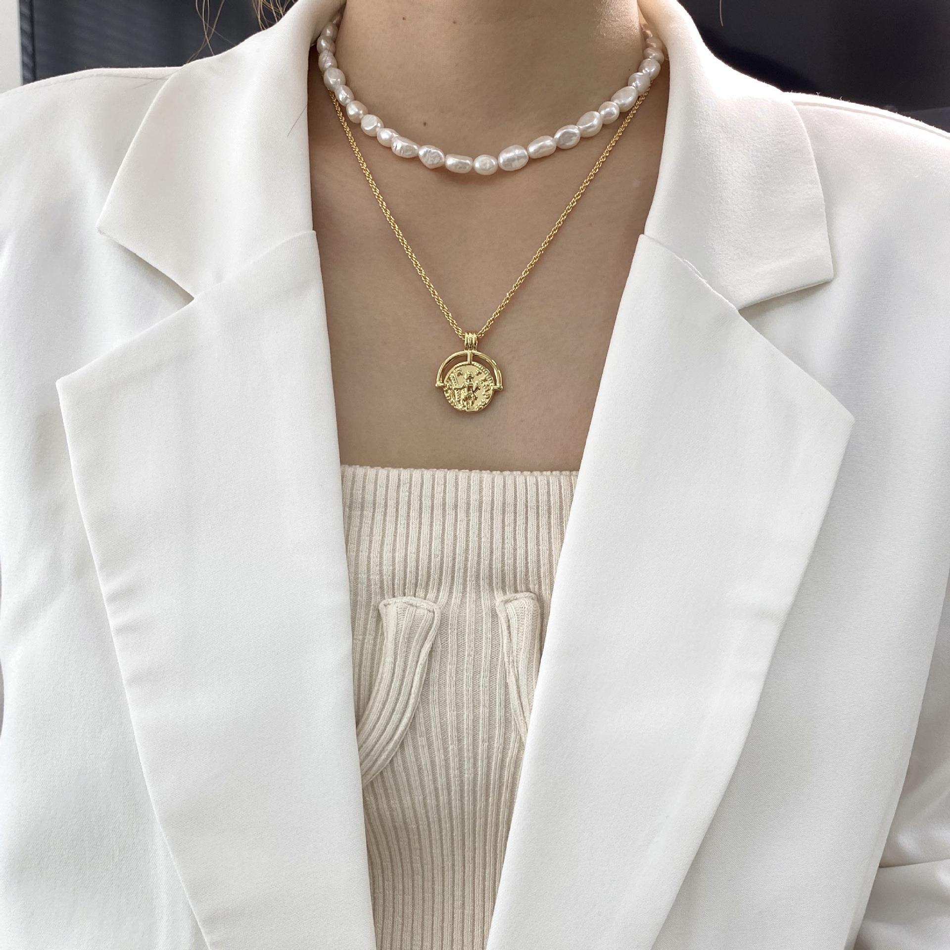 Fashion Round Pearl Copper Beaded Layered Necklaces 1 Piece