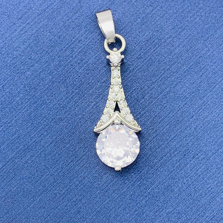 百種類のペンダントは心のままにファッションの経典を配合します。カップルの美しいペンダントは親友のアクセサリーを送ります。