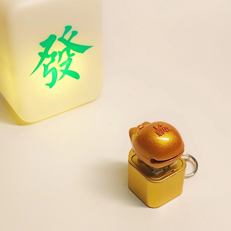 新商品の鉢鶏の鍵は帽子のシャツを掛けます。|undefined