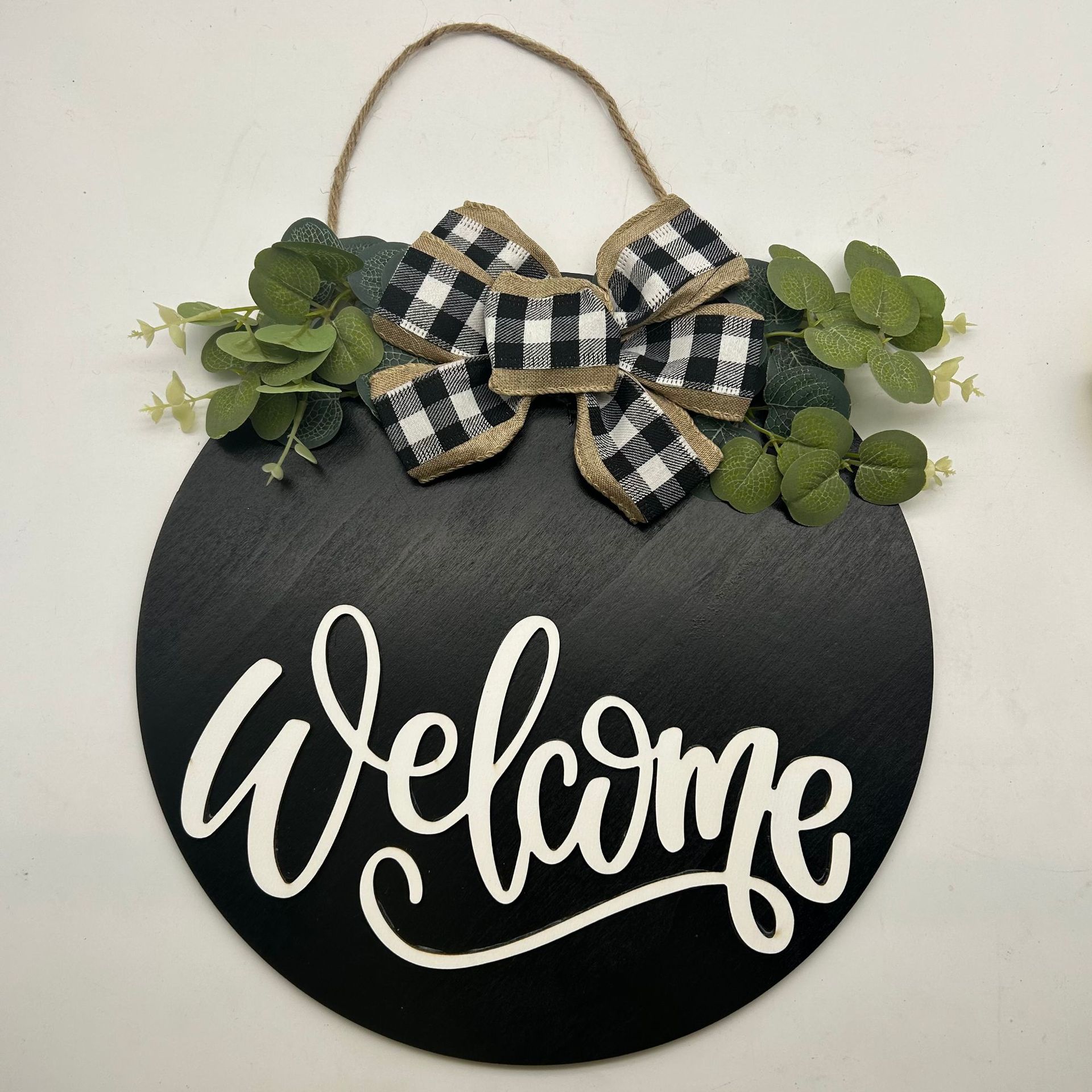 puerta de bienvenida negra puerta delantera bienvenida logotipo porche de granja decoración de puerta delantera bienvenida corolla colgante de madera redonda