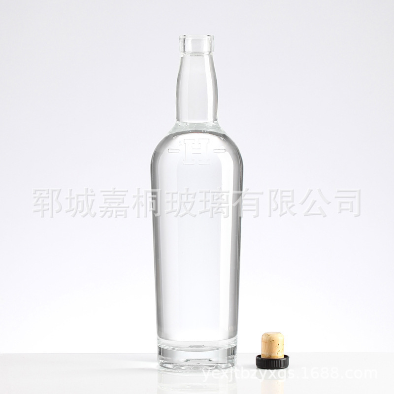 700ml伏特加酒瓶朗姆酒玻璃瓶威士忌酒瓶白兰地酒瓶外贸透明空瓶