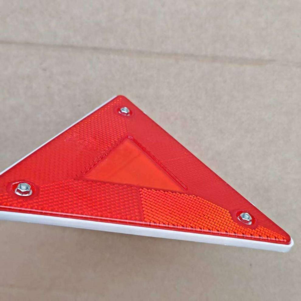 Strong Magnetic Small Triangular Warning Sign, Truck Triangular Light, Rear Reflective Panel, Trailer Rear Bumper Triangular Sign, Universal