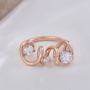 Irregular twisted arm three stone ring women's cultivation drill small personality luxury rose gold ring gift manufacturers wholesale