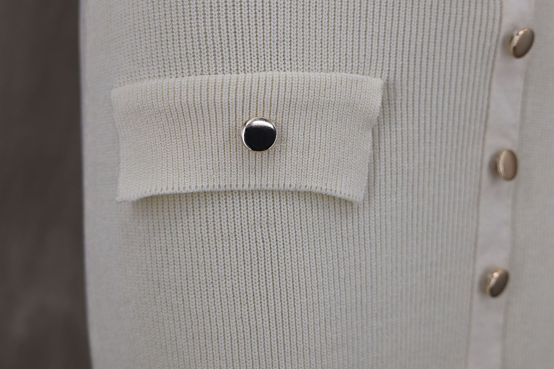 Ärmelloses Schmales Strickkleid Mit Rundhalsausschnitt Damen_voghion.com