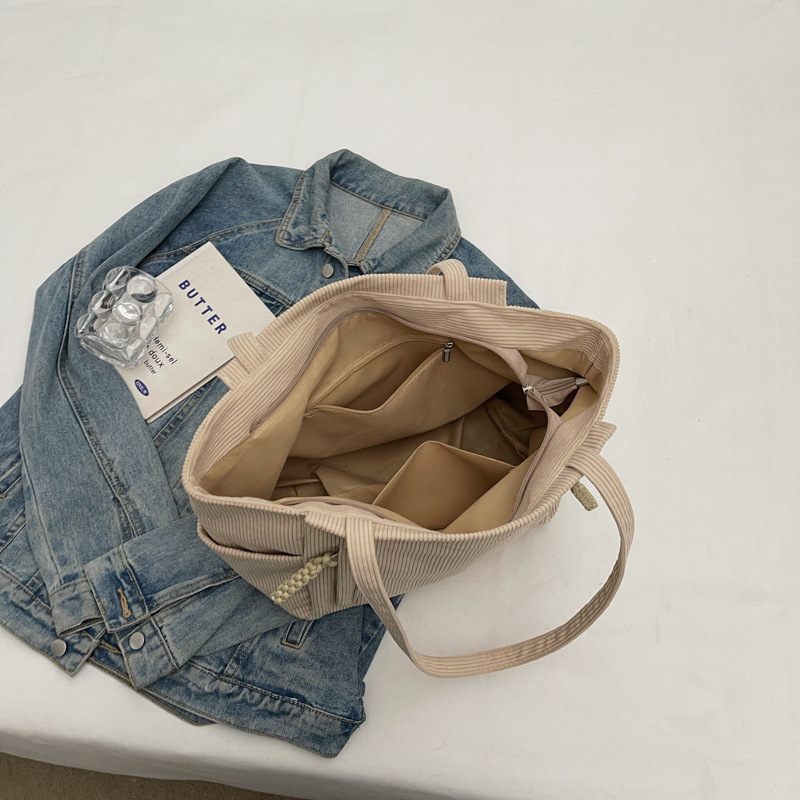 Bolsos para mujer 2024 invierno ocio viaje de clase Tote bolso de gran capacidad popular bolso de hombro ligero al por mayor