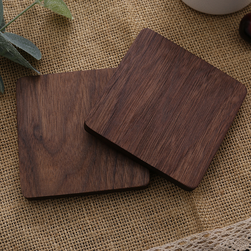 Planos cuadrados de nuez 8,8 cm