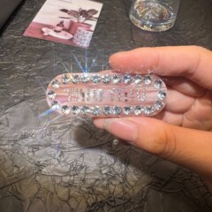 韩国高品质设计感小众大牌风闪钻字母谬小姐夹发夹网红时尚新款夹