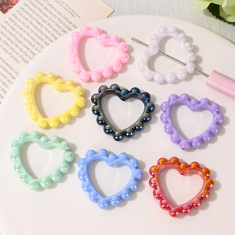 UV-coated acrylic solid color heart garland vertical hole beads DIY phone keychain pen beads accessories UV-coated acrylic solid color heart garland vertical hole beads DIY phone keychain pen beads accessories