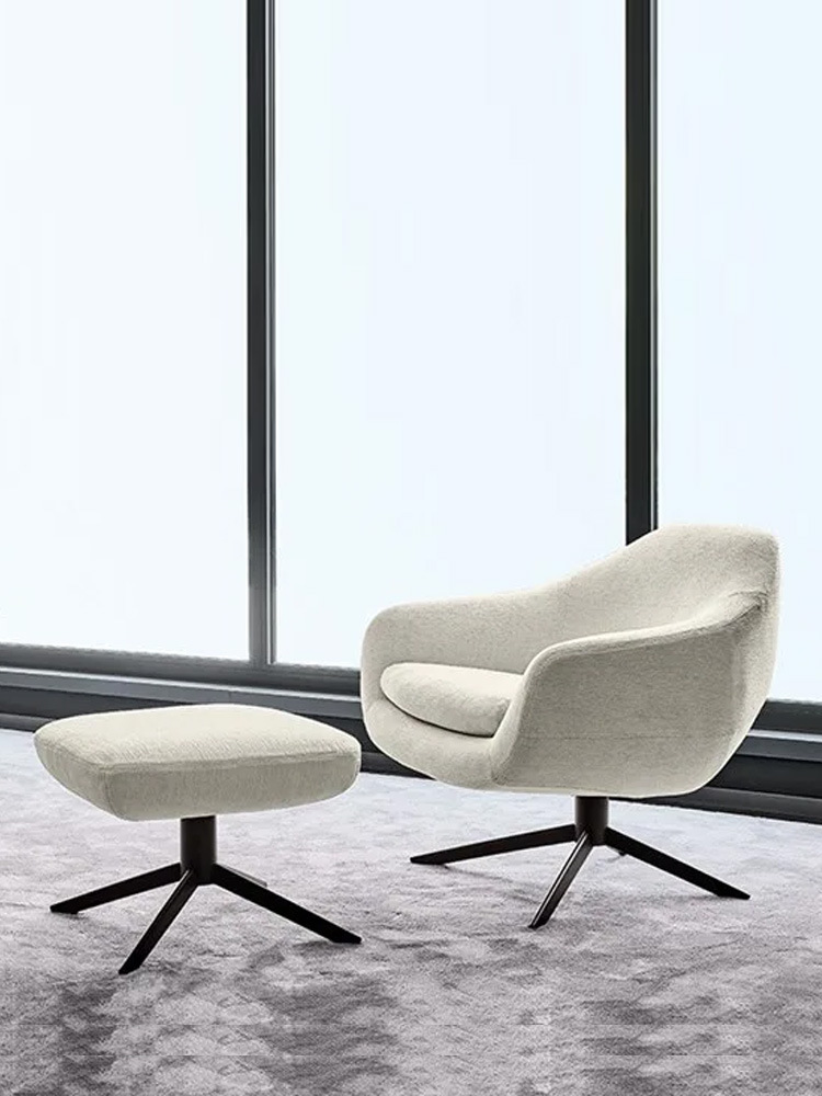 Italian-style master-designed living room single sofa chair Nordic minimalist fabric internet-famous chair creative removable and washable leisure chair