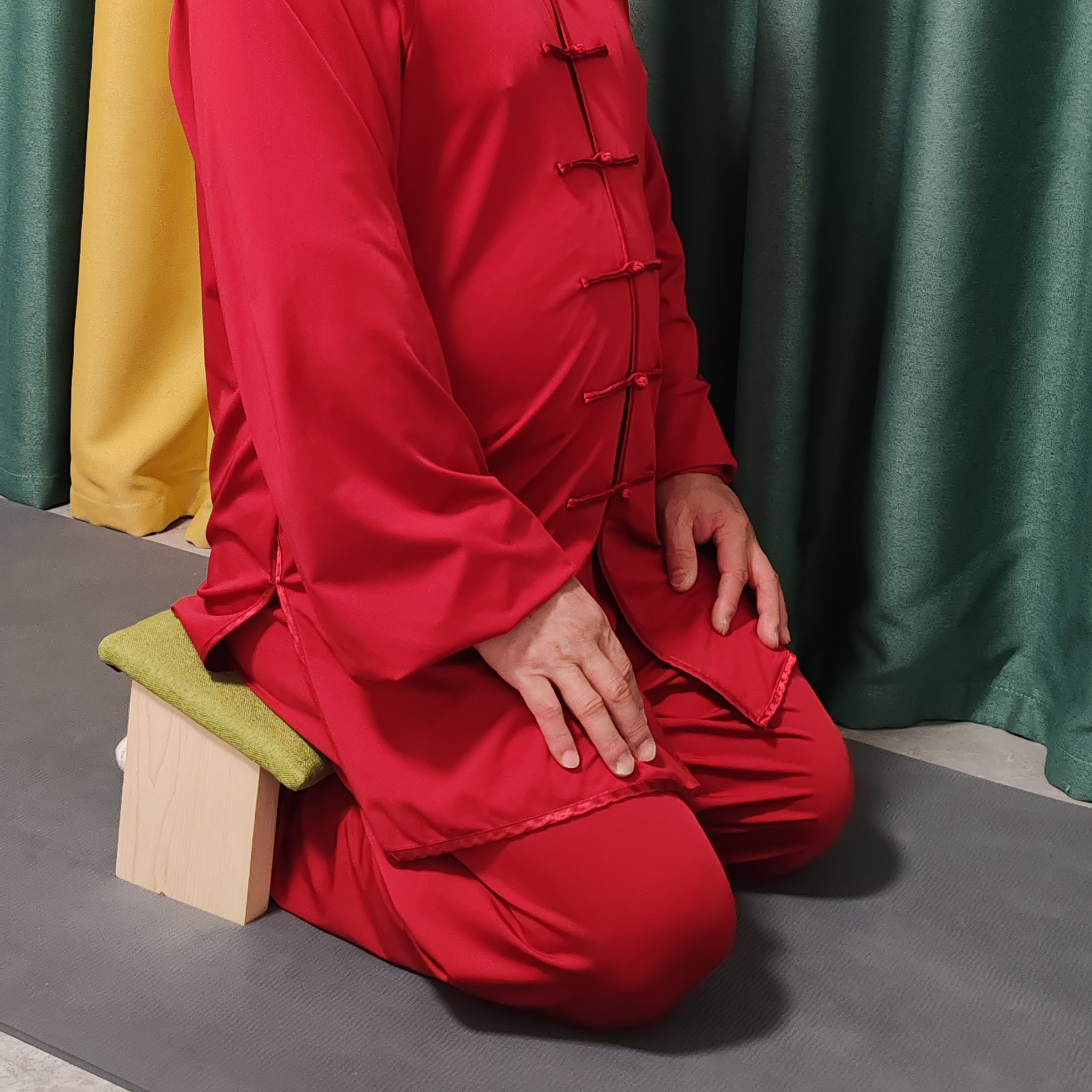 Taburete de meditación de madera sólida plegable, taburete de meditación, taburete de pierna, taburete de rodillas, taburete de rodillas, taburete inclinado