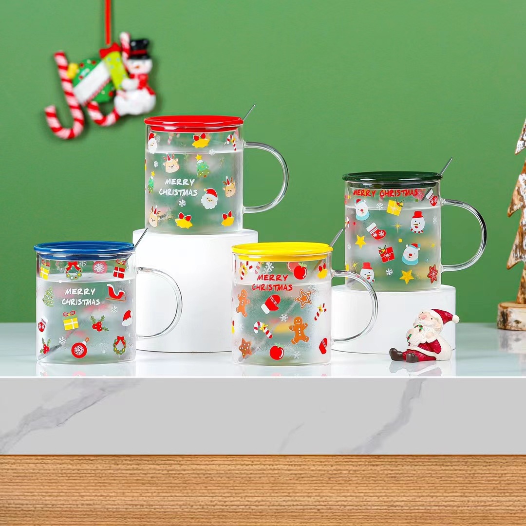 Taza de agua de vidrio de regalo de Navidad con tapa cuchara taza de consumición personalizada de dibujos animados taza de alta